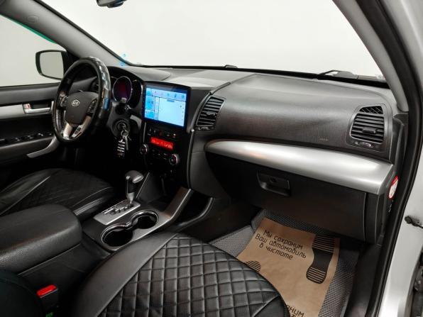 Kia Sorento II с пробегом 2011 года, цена 1 190 000 рублей, 179936 км, внедорожник, Автокод Объявления