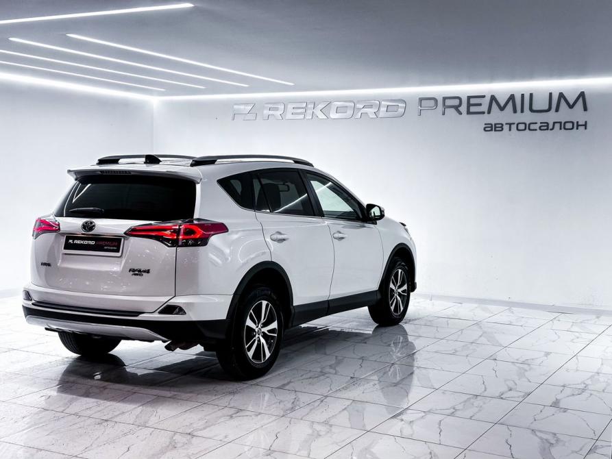 Toyota RAV4 IV (XA40) Рестайлинг Уфа  - изображение 25
