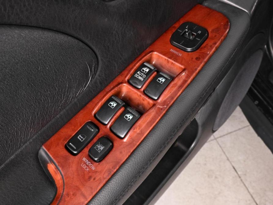 Hyundai Sonata IV (EF) Рестайлинг Ростов-на-Дону  - изображение 15