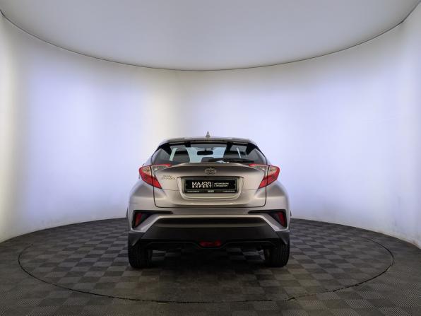 Toyota C-HR I с пробегом 2018 года, цена 2 000 000 рублей, 156834 км, внедорожник, Автокод Объявления