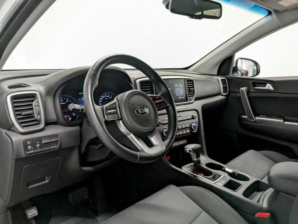 Kia Sportage IV Рестайлинг с пробегом 2021 года, цена 2 490 000 рублей, 42757 км, внедорожник, Автокод Объявления