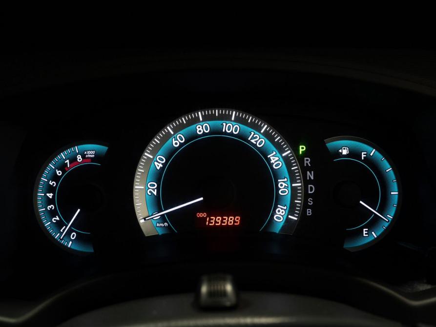 Toyota ISis I Рестайлинг Чита  - изображение 12