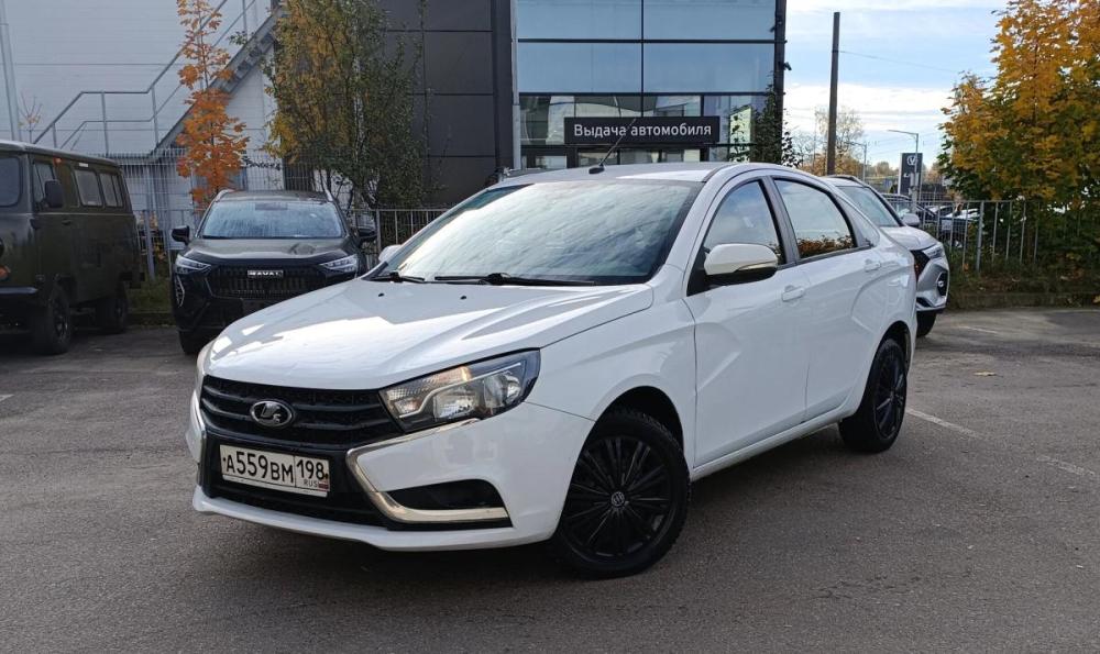 Lada (ВАЗ) Vesta I Санкт-Петербург  - изображение 1