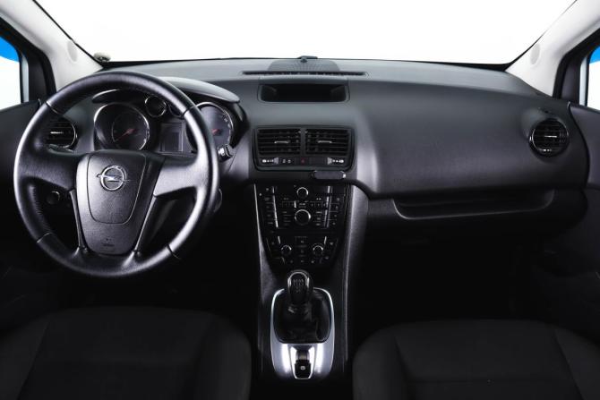 Opel Meriva B с пробегом 2012 года, цена 809 000 рублей, 151000 км, компактвэн, Автокод Объявления