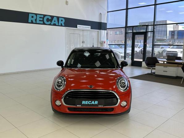 Mini Hatch III (F55/F56) Рестайлинг с пробегом 2018 года, цена 1 800 000 рублей, 80775 км, хэтчбек, Автокод Объявления