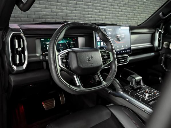 JETOUR T2 с пробегом 2024 года, цена 3 250 000 рублей, 50028 км, внедорожник, Автокод Объявления
