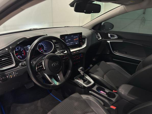 Kia Ceed III с пробегом 2021 года, цена 2 050 000 рублей, 29002 км, хэтчбек, Автокод Объявления