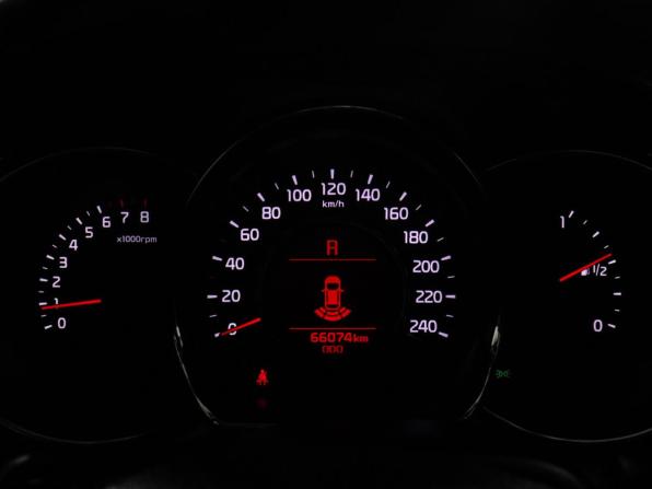 Kia Ceed II Рестайлинг с пробегом 2018 года, цена 1 547 000 рублей, 65968 км, универсал, Автокод Объявления