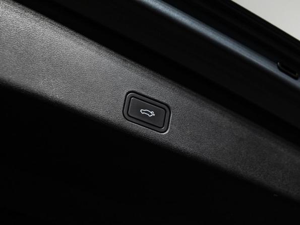 Geely Monjaro I с пробегом 2024 года, цена 2 999 700 рублей, 60100 км, внедорожник, Автокод Объявления