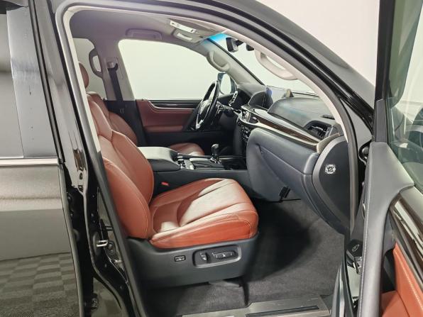 Lexus LX III Рестайлинг 2 с пробегом 2021 года, цена 10 999 000 рублей, 36894 км, внедорожник, Автокод Объявления