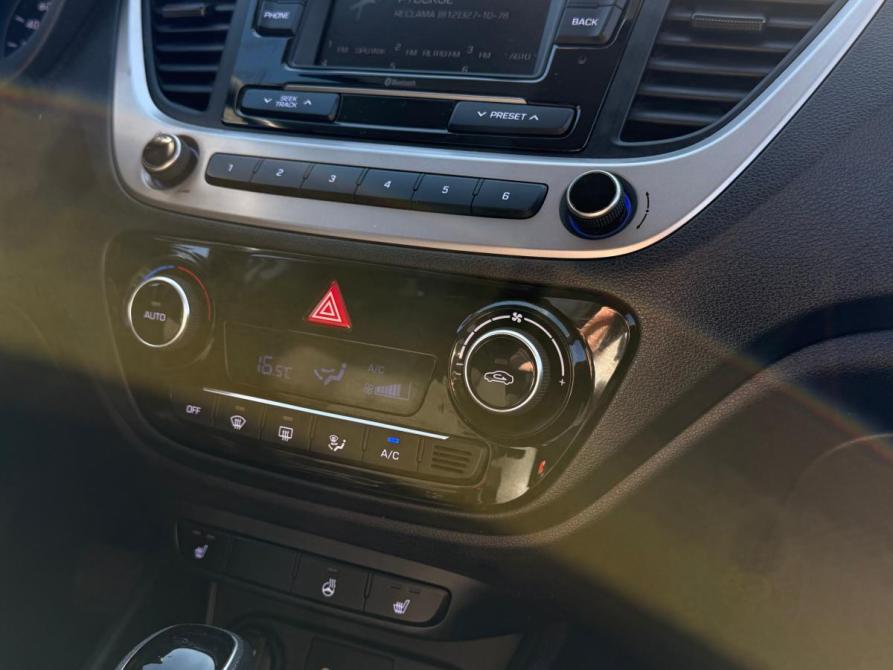 Hyundai Solaris II Санкт-Петербург  - изображение 15