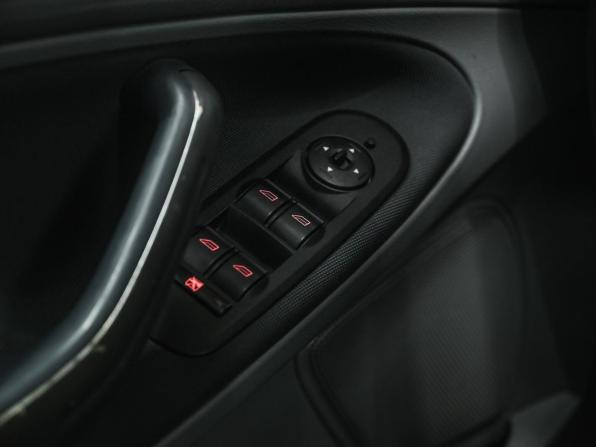 Ford S-MAX I с пробегом 2006 года, цена 699 000 рублей, 279069 км, минивэн, Автокод Объявления