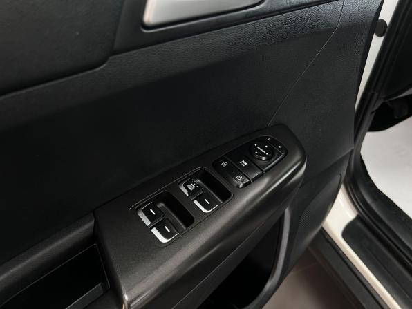 Kia Sportage IV с пробегом 2018 года, цена 1 745 000 рублей, 77108 км, внедорожник, Автокод Объявления