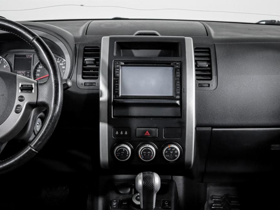 Nissan X-Trail II Рестайлинг Москва  - изображение 13