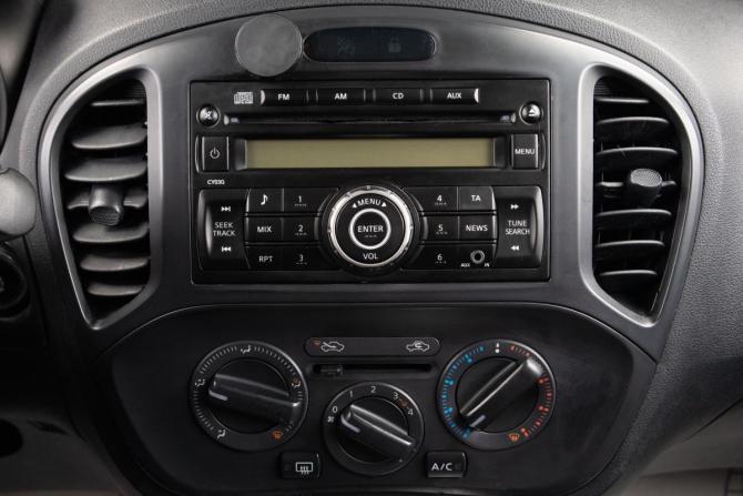 Nissan Juke I с пробегом 2014 года, цена 1 279 000 рублей, 167000 км, внедорожник, Автокод Объявления