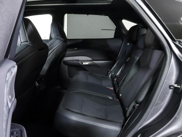 Lexus RX V с пробегом 2023 года, цена 9 190 000 рублей, 36395 км, внедорожник, Автокод Объявления