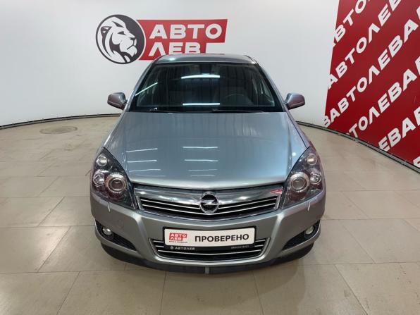 Opel Astra H Рестайлинг с пробегом 2010 года, цена 599 000 рублей, 207057 км, седан, Автокод Объявления