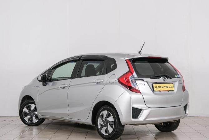 Honda Fit III с пробегом 2016 года, цена 1 099 000 рублей, 95000 км, хэтчбек, Автокод Объявления