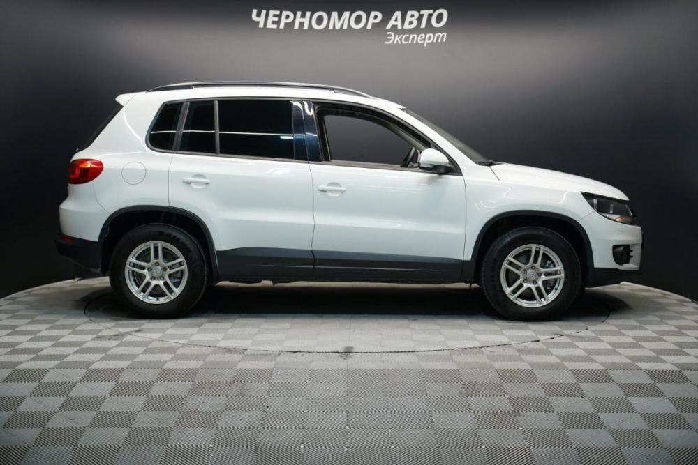 Volkswagen Tiguan I Рестайлинг Крым  - изображение 6