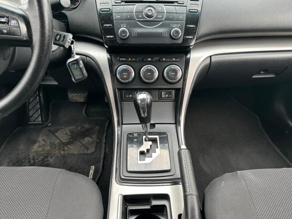 Mazda 6 II (GH) Рестайлинг с пробегом 2011 года, цена 997 000 рублей, 108646 км, седан, Автокод Объявления