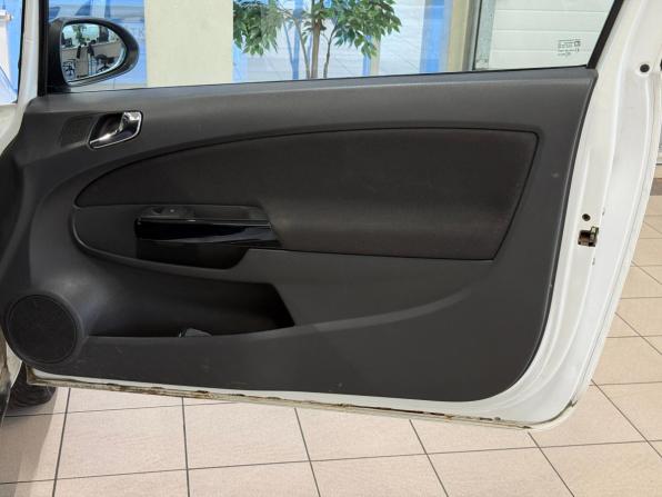 Opel Corsa D Рестайлинг II с пробегом 2012 года, цена 590 000 рублей, 217791 км, хэтчбек, Автокод Объявления
