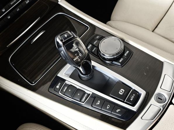 BMW 7 серии V (F01/F02/F04) Рестайлинг с пробегом 2014 года, цена 1 747 000 рублей, 245471 км, седан, Автокод Объявления