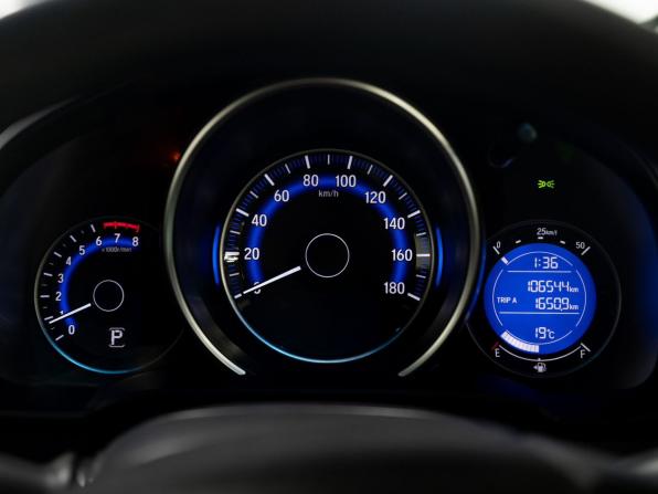 Honda Fit III Рестайлинг с пробегом 2017 года, цена 1 050 000 рублей, 106544 км, хэтчбек, Автокод Объявления