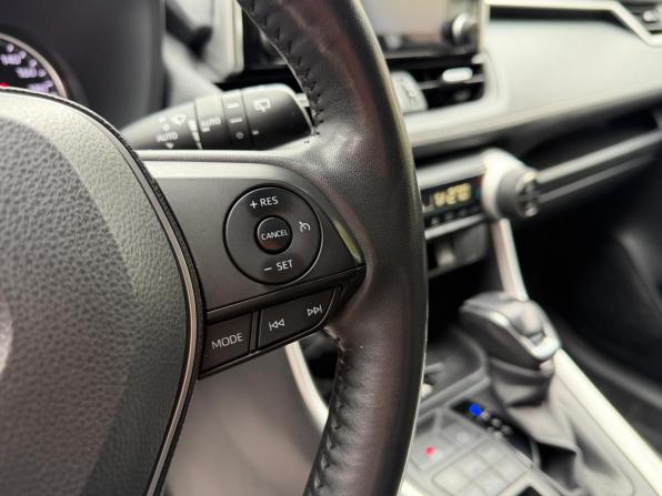 Toyota RAV4 V (XA50) с пробегом 2020 года, цена 3 189 000 рублей, 104500 км, внедорожник, Автокод Объявления
