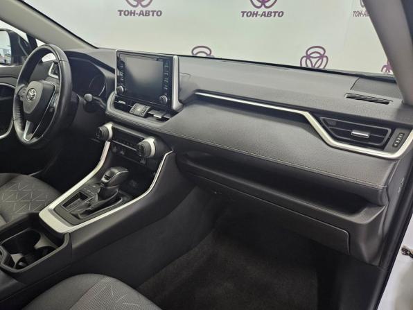 Toyota RAV4 V (XA50) с пробегом 2020 года, цена 3 027 000 рублей, 64397 км, внедорожник, Автокод Объявления
