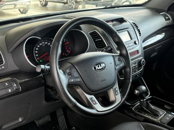 Kia Sorento II Рестайлинг с пробегом 2020 года, цена 2 495 000 рублей, 59981 км, внедорожник, Автокод Объявления