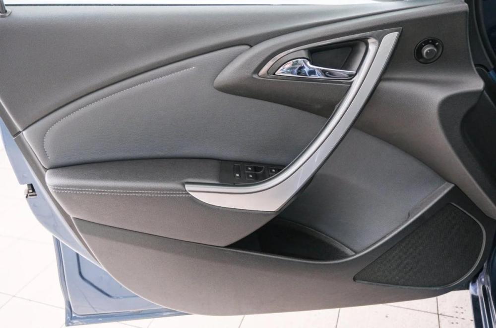 Opel Astra J Рестайлинг Красноярск  - изображение 20