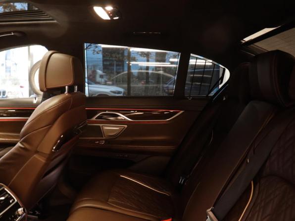 BMW 7 серии VI (G11/G12) Рестайлинг с пробегом 2021 года, цена 7 800 000 рублей, 49031 км, седан, Автокод Объявления