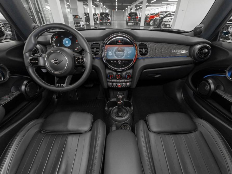 Mini Hatch III (F55/F56) Рестайлинг 2 Москва  - изображение 8