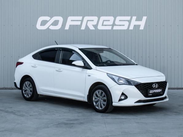 Hyundai Solaris II Рестайлинг с пробегом 2021 года, цена 1 470 000 рублей, 100035 км, седан, Автокод Объявления
