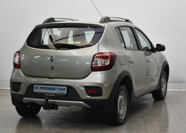Renault Sandero II с пробегом 2017 года, цена 820 000 рублей, 147145 км, хэтчбек, Автокод Объявления