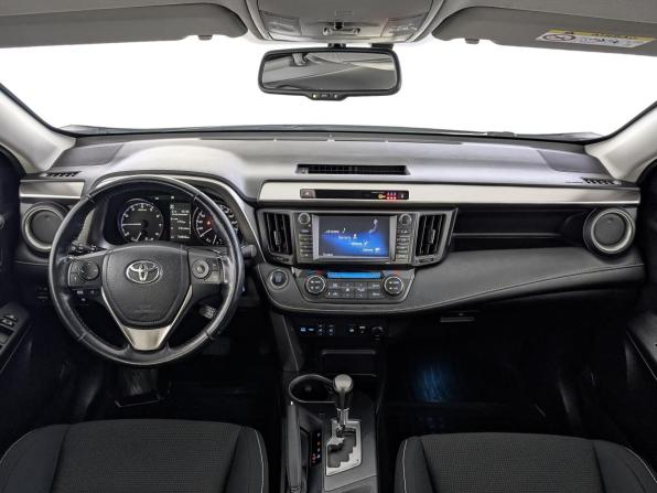 Toyota RAV4 IV (XA40) Рестайлинг с пробегом 2017 года, цена 2 550 000 рублей, 74828 км, внедорожник, Автокод Объявления