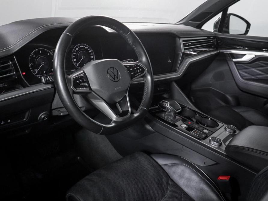 Volkswagen Touareg III Москва  - изображение 14