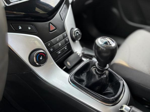 Chevrolet Cruze I Рестайлинг с пробегом 2014 года, цена 520 000 рублей, 187123 км, хэтчбек, Автокод Объявления