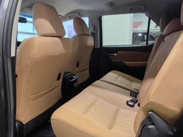Toyota Fortuner II Рестайлинг с пробегом 2022 года, цена 5 300 000 рублей, 5410 км, внедорожник, Автокод Объявления
