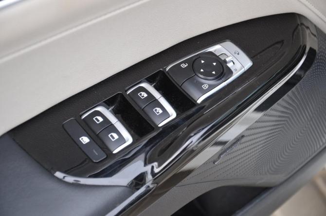Kia K5 III с пробегом 2021 года, цена 2 918 900 рублей, 42131 км, седан, Автокод Объявления
