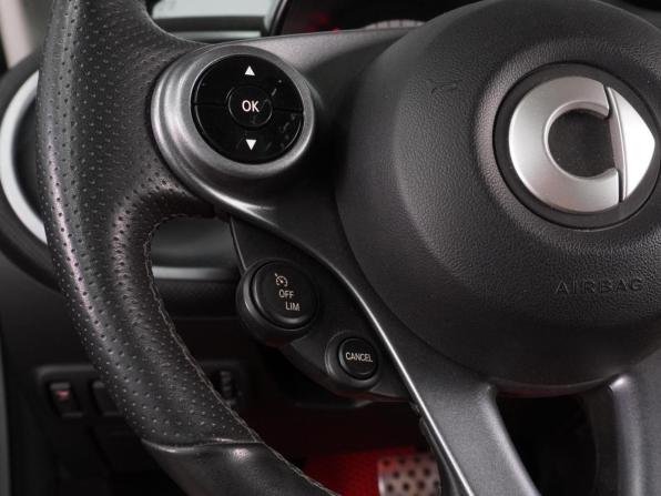 Smart Fortwo III с пробегом 2020 года, цена 2 299 000 рублей, 44908 км, хэтчбек, Автокод Объявления