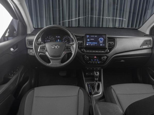 Hyundai Solaris II Рестайлинг с пробегом 2021 года, цена 1 769 000 рублей, 94961 км, седан, Автокод Объявления