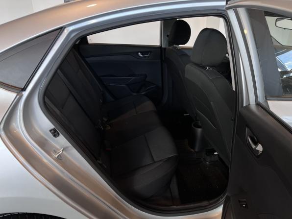 Hyundai Solaris II Рестайлинг с пробегом 2021 года, цена 1 533 000 рублей, 135001 км, седан, Автокод Объявления