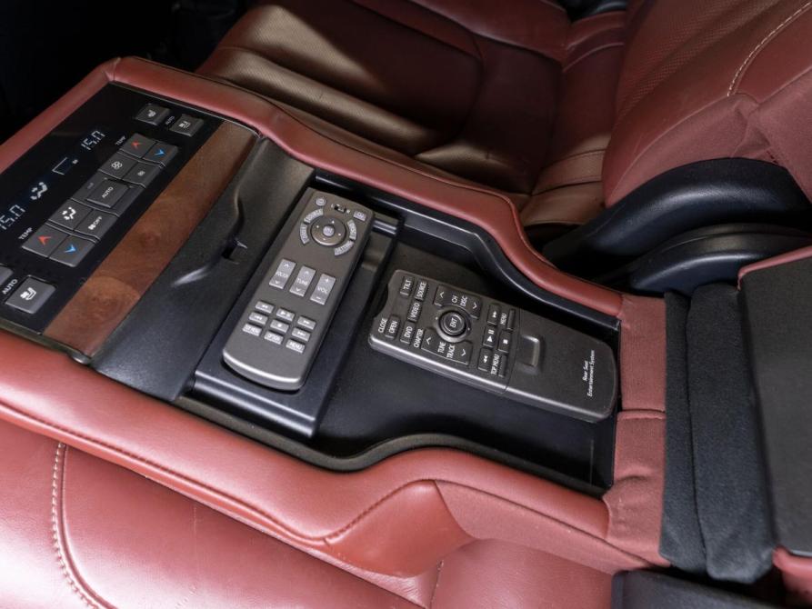 Lexus LX III Рестайлинг 2 Москва  - изображение 18