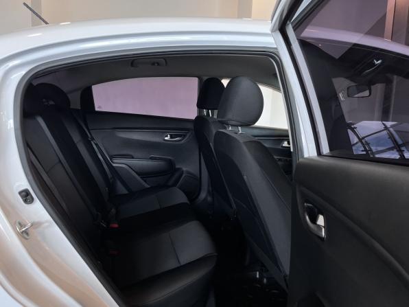 Kia Rio IV Рестайлинг с пробегом 2022 года, цена 1 669 000 рублей, 92507 км, седан, Автокод Объявления