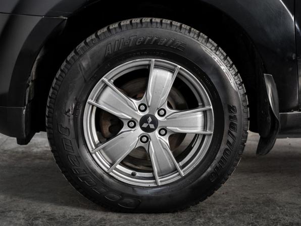 Mitsubishi Outlander II с пробегом 2007 года, цена 735 500 рублей, 276024 км, внедорожник, Автокод Объявления