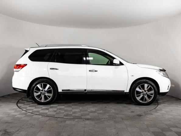 Nissan Pathfinder IV с пробегом 2015 года, цена 1 799 000 рублей, 153704 км, внедорожник, Автокод Объявления