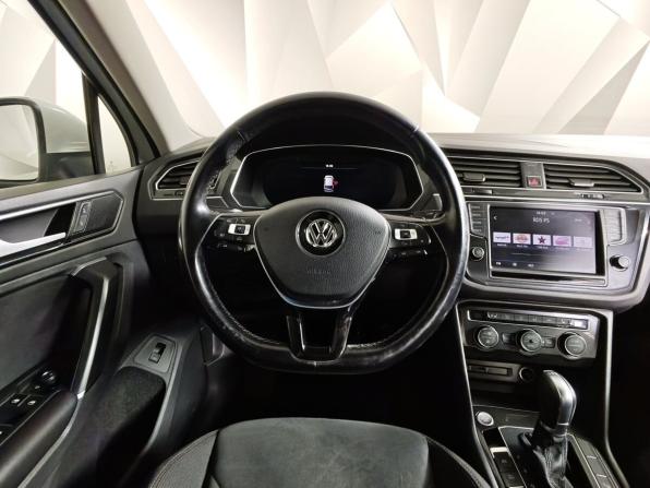 Volkswagen Tiguan II с пробегом 2017 года, цена 2 197 000 рублей, 200072 км, внедорожник, Автокод Объявления