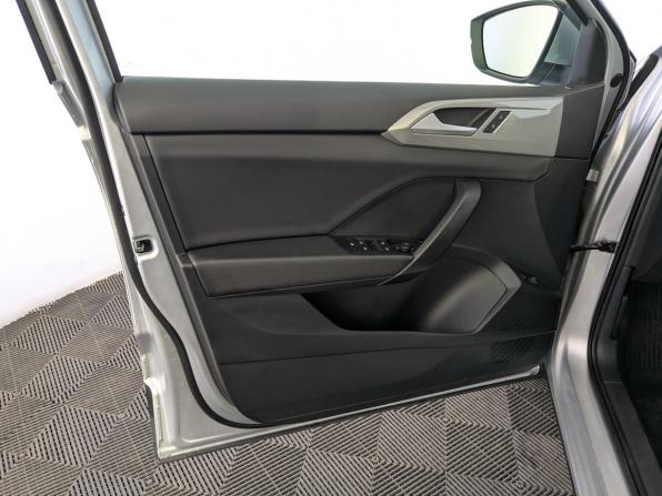 Volkswagen Taos I с пробегом 2021 года, цена 2 290 000 рублей, 76840 км, внедорожник, Автокод Объявления