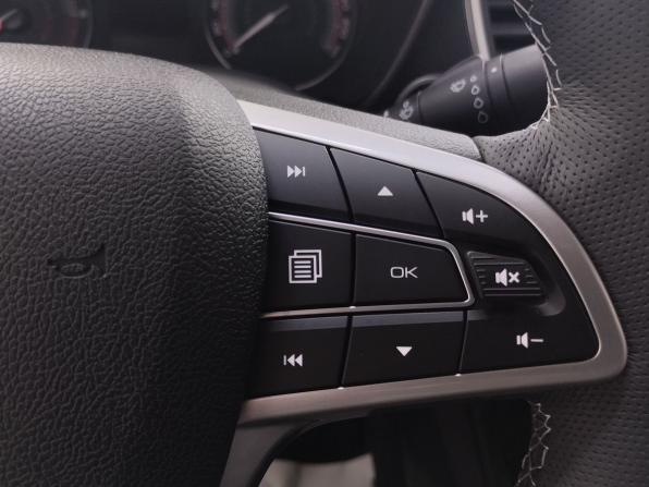 Lada (ВАЗ) Vesta I Рестайлинг (NG) с пробегом 2026 года, цена 1 730 000 рублей, 27 км, седан, Автокод Объявления